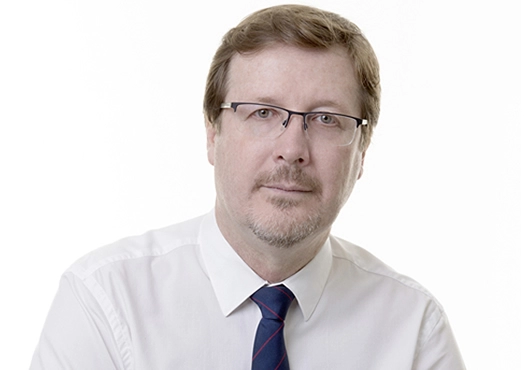 Dr. Wilton Schmidt Cardozo